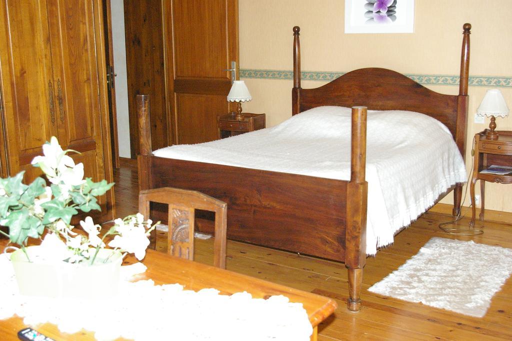 Chambres D'Hotes Du Maine Lalinde Стая снимка
