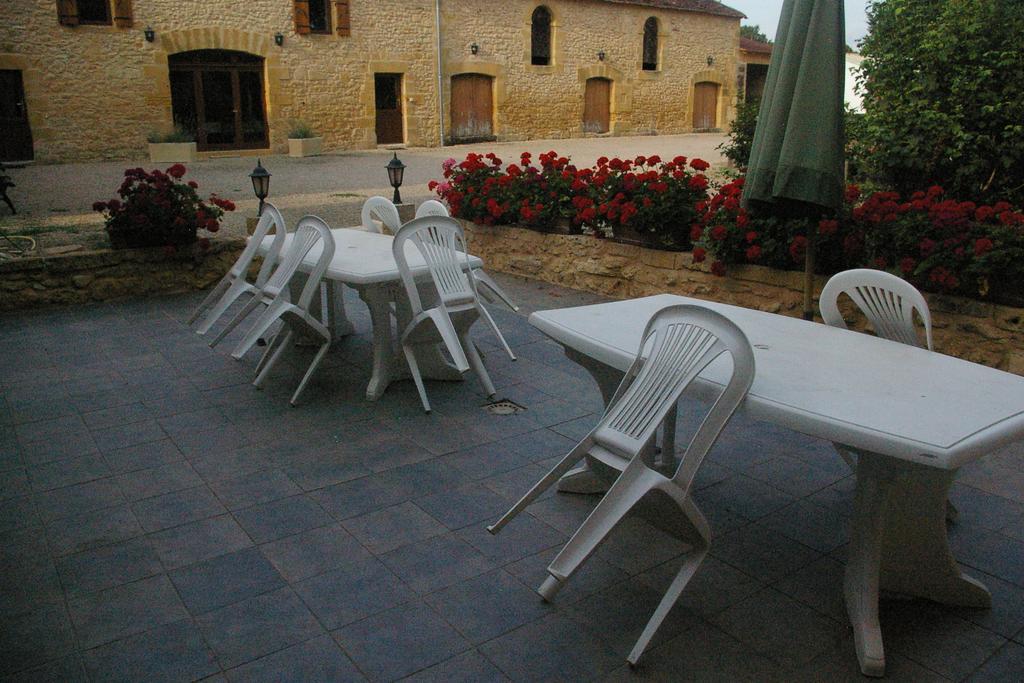 Chambres D'Hotes Du Maine Lalinde Екстериор снимка